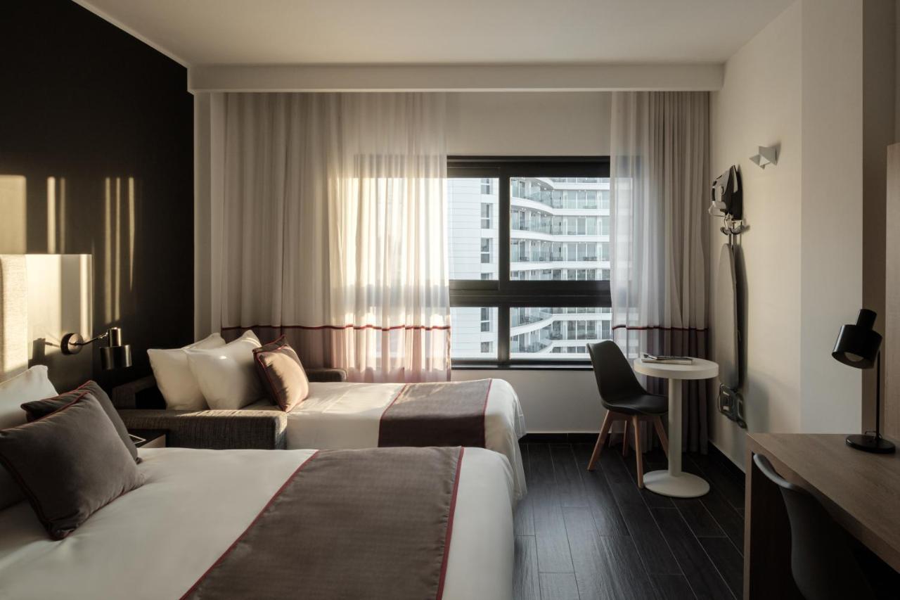 Be.Hotel St. Julian's Exteriör bild Room interior